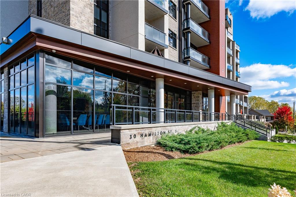 30 Hamilton Street S Unit 703, Hamilton, ON L0R 2H4