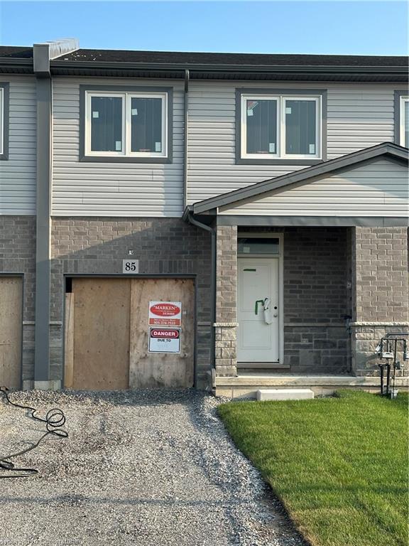 85 Elvira Way, Thorold, ON L2V 0M7