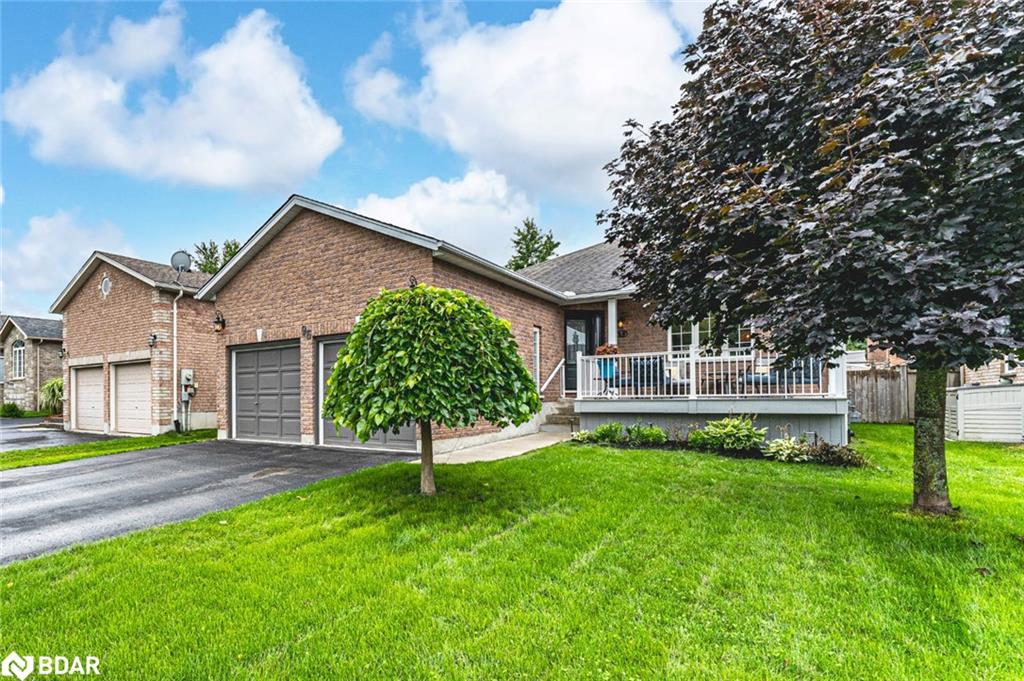 95 Crompton Dr, Barrie, ON L4M 6P1
