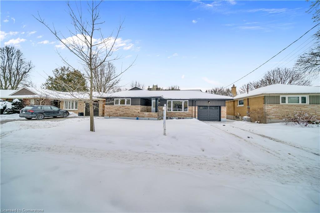 50 Lakeside Dr, Kitchener, ON N2M 4C1
