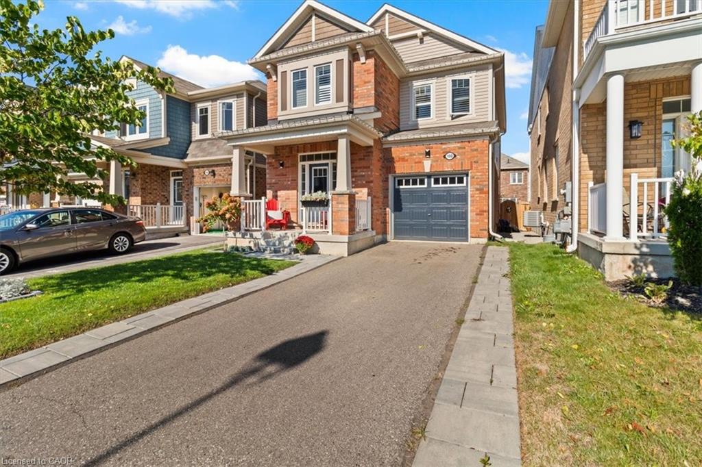 100 Celano Dr, Waterdown, ON L8B 1V2