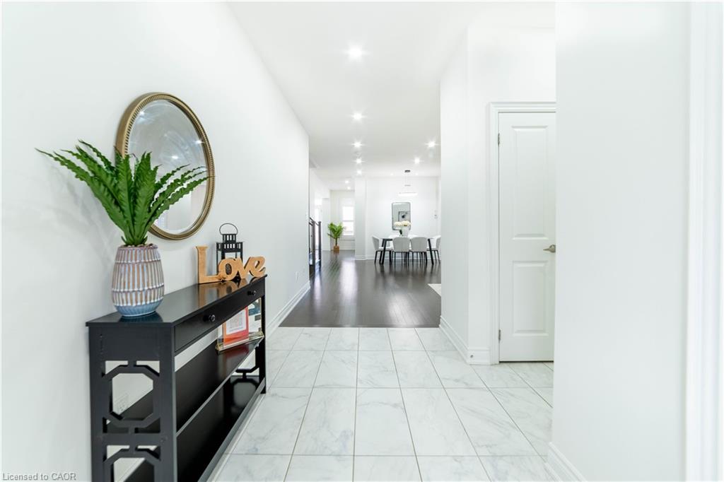 1267 Raspberry Ter, Milton, ON L9E 1N1