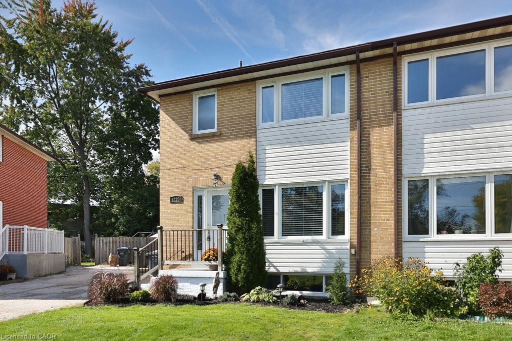 2295 Wiseman Ct, Mississauga, ON L5J 1P5