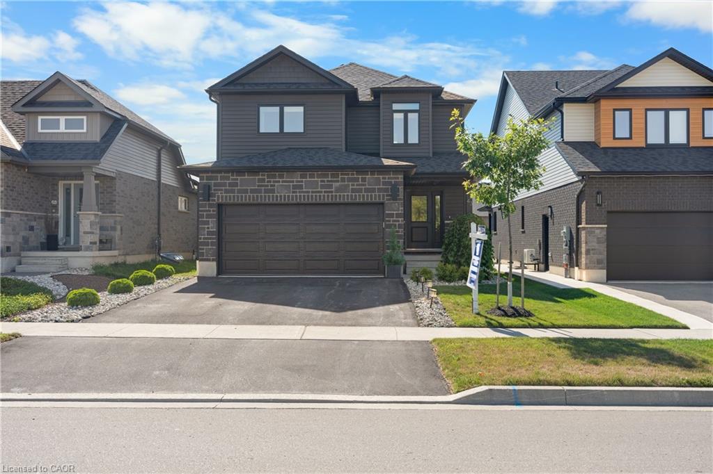 43 York St E, Centre Wellington, ON N0B 1S0