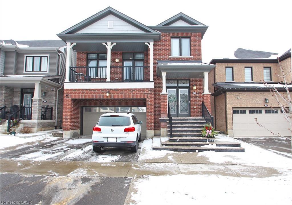 23 Scarletwood St, Hamilton, ON L8J 0K8
