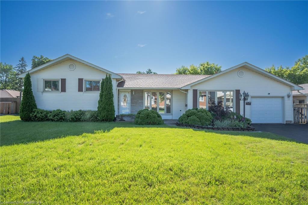 245 Marshall Ave, Welland, ON L3C 2N3