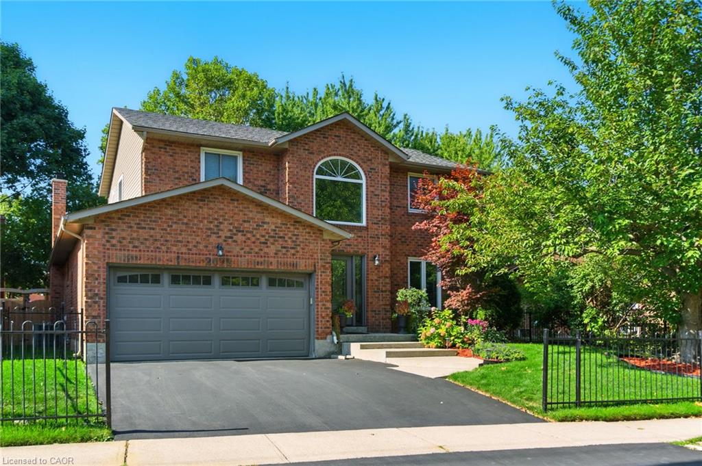 2072 Headon Rd, Burlington, ON L7M 4G3