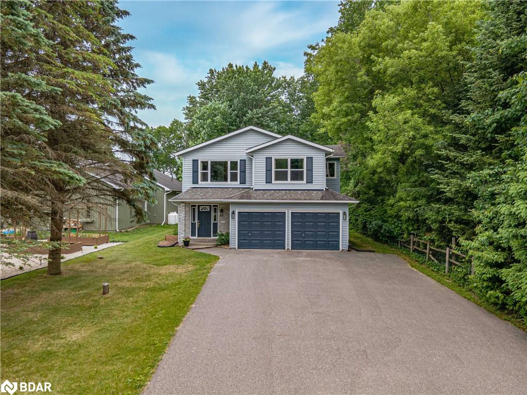9029 Webster Rd, Glencairn, ON L0M 1K0