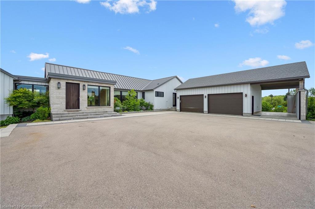 1270 15 Side Road, Milton, ON L0P 1J0