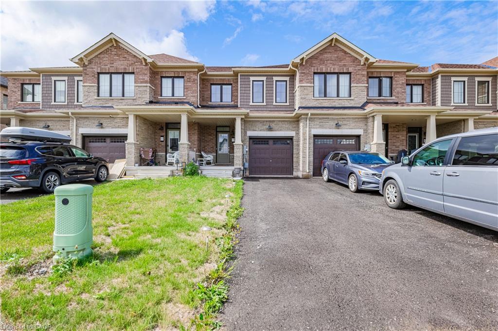 73 Keelson St, Welland, ON L3B 0M4