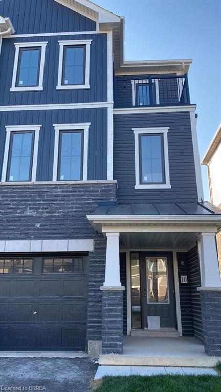 10 Baskett St, Brantford, ON N3T 0W3