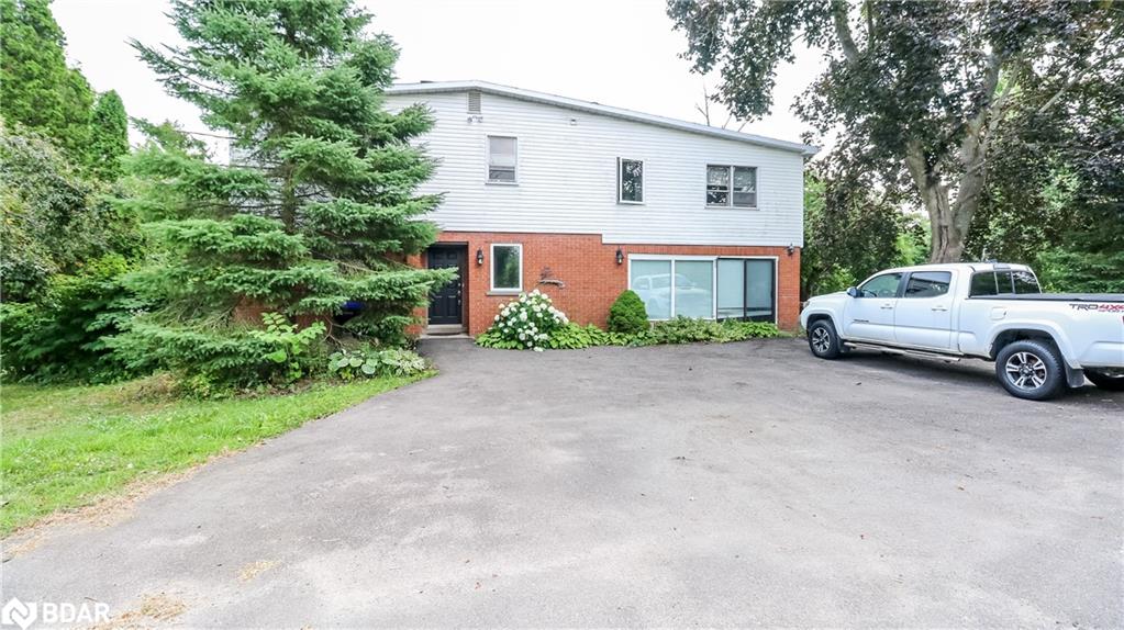 953 Ridge Rd W, Oro-medonte, ON L0L 2E0