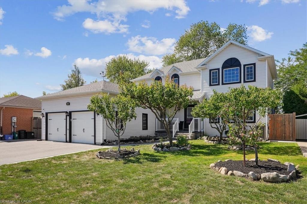 4965 Alexandra Ave, Beamsville, ON L3J 0C9