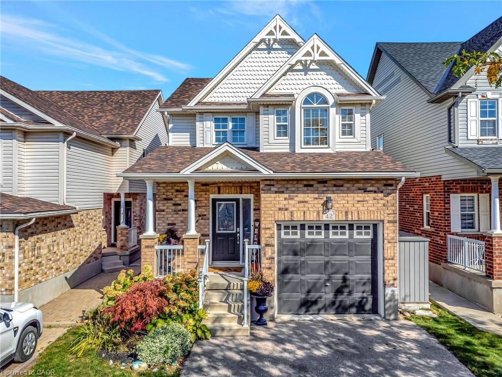 42 Verona St, Kitchener, ON N2R 1T4