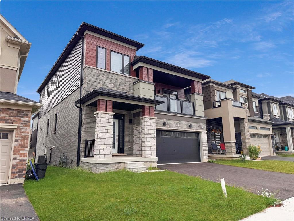 14 Brewis St, Brant, ON N3L 3E3