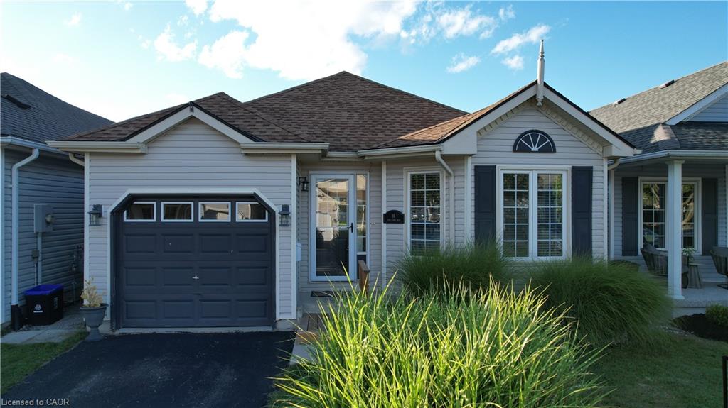 16 Long Point Blvd, Norfolk County, ON N0E 1M0