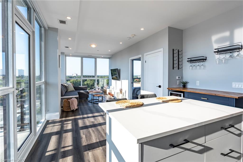 60 Charles Street W Unit 705, Kitchener, ON N2G 0C9