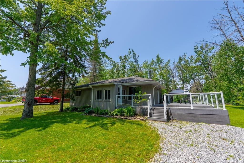 25 Bayview Estate Rd, Kawartha Lakes, ON K0M 1N0