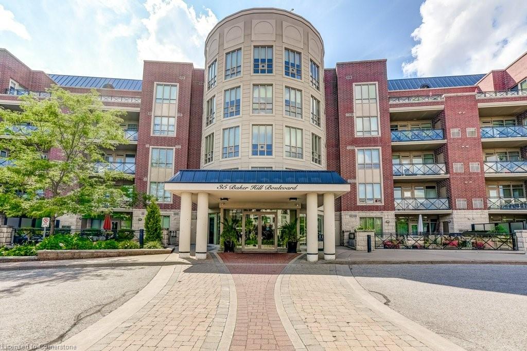 35 Baker Hill Boulevard Unit 404, Whitchurch-Stouffville, ON L4A 1H3