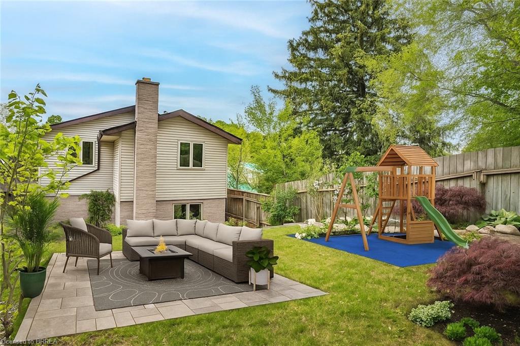 1733 Franklin Blvd, Cambridge, ON N3C 1N7