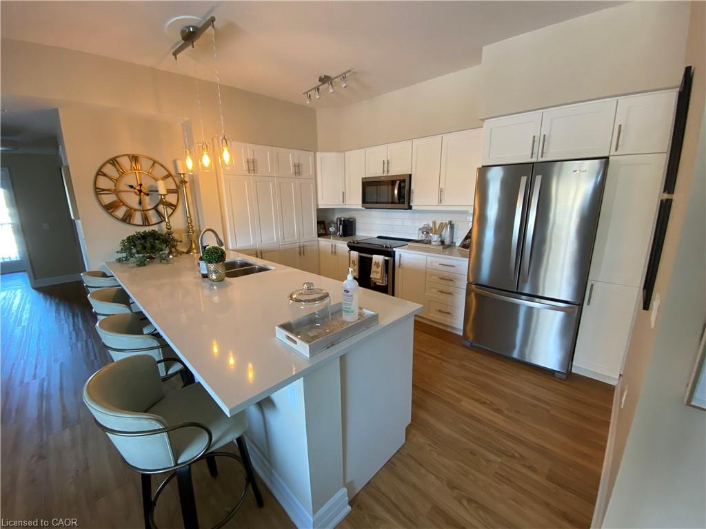 39 Sister Varga Terrace Unit 115, Hamilton, ON L9B 0J7