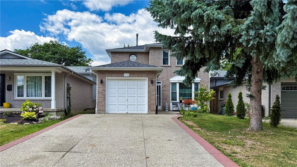 18 Millpond Pl, Hamilton, ON L8W 2W7