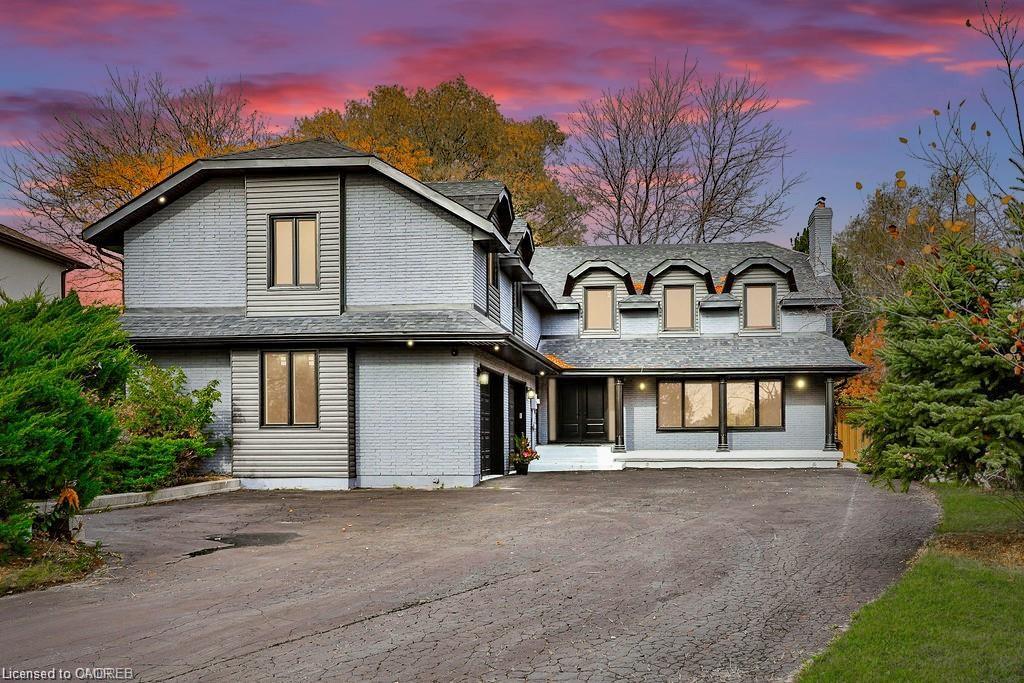 2309 Dunedin Rd, Oakville, ON L6J 5V4
