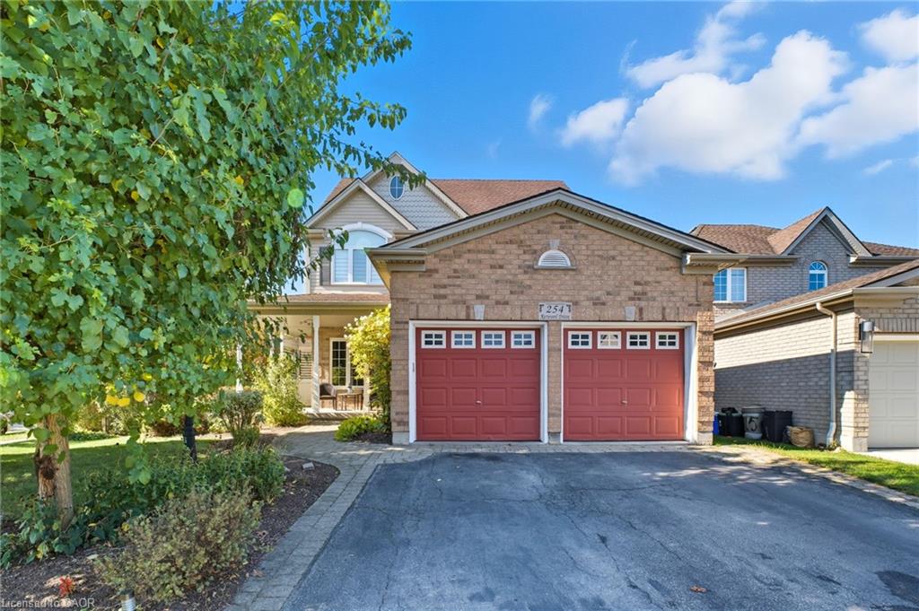 254 Kerwood Dr, Cambridge, ON N3C 4M5