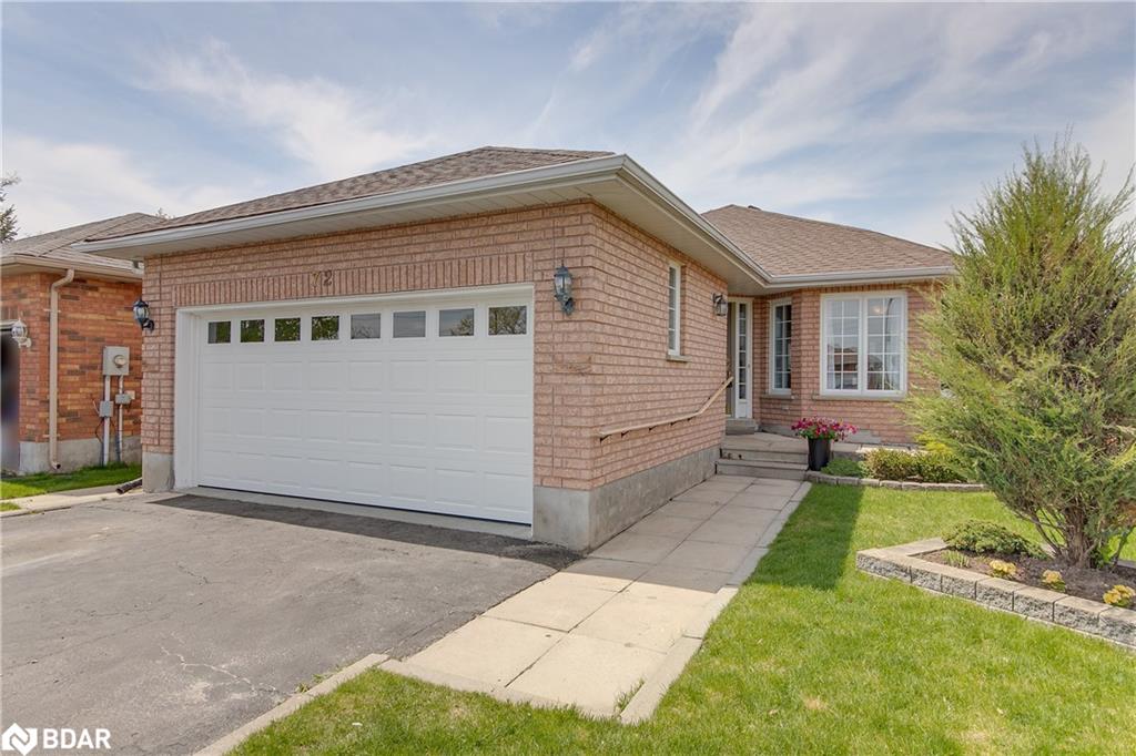 72 Buchanan St, Barrie, ON L4M 6B7
