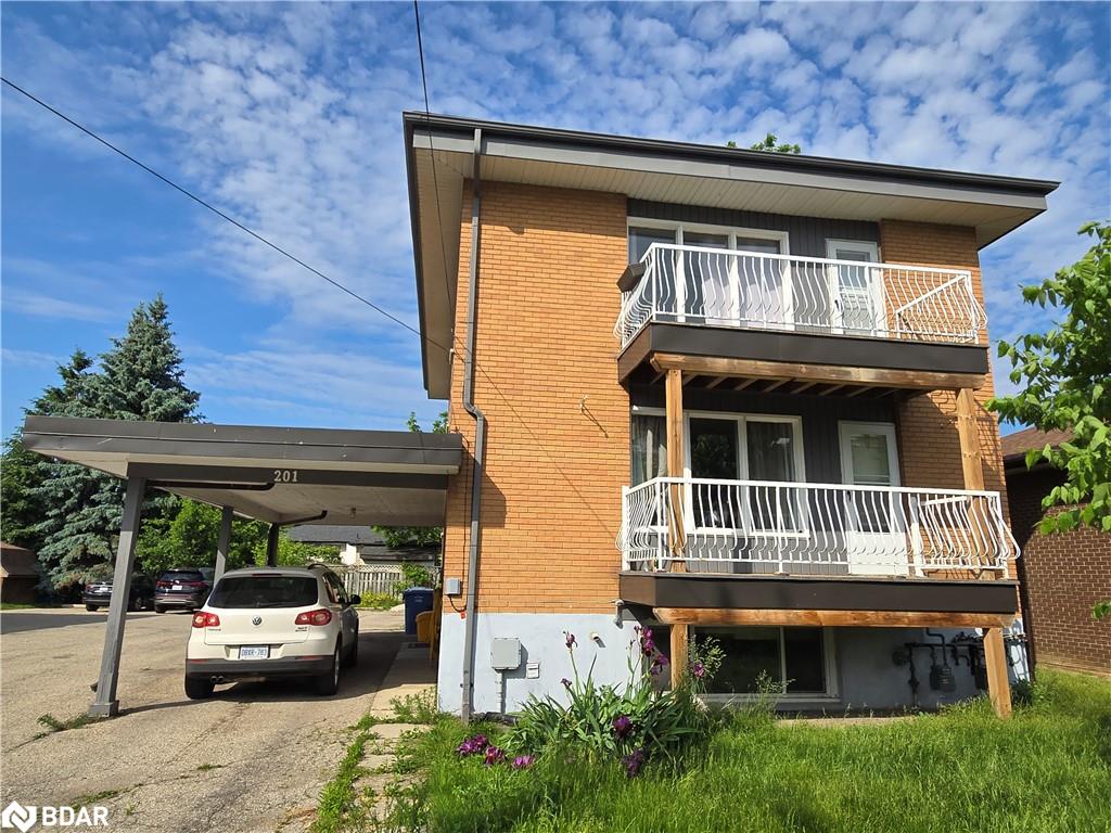 201 Alma St N, Guelph, ON N1H 5X9
