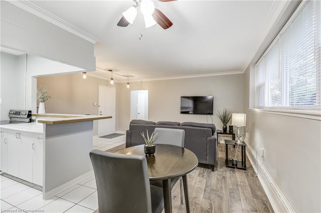 2052 Courtland Drive Unit 104, Burlington, ON L7R 1R8