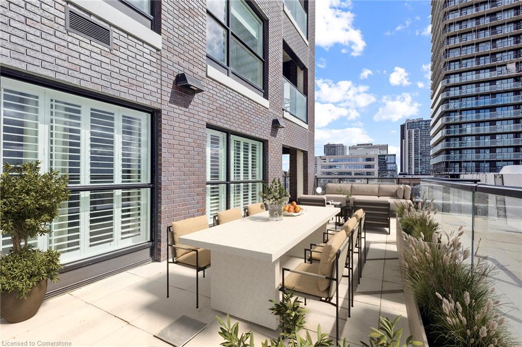 1 Victoria Street S Unit 613, Kitchener, ON N2G 0B5