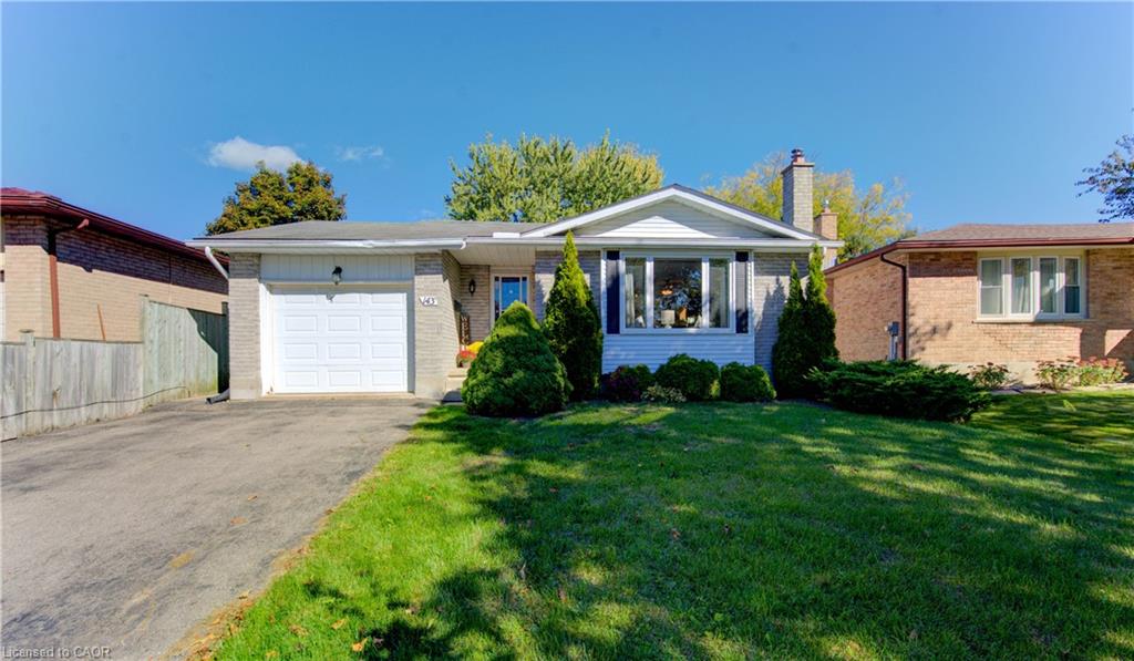143 Clearwater Cres, Waterloo, ON N2V 1E7
