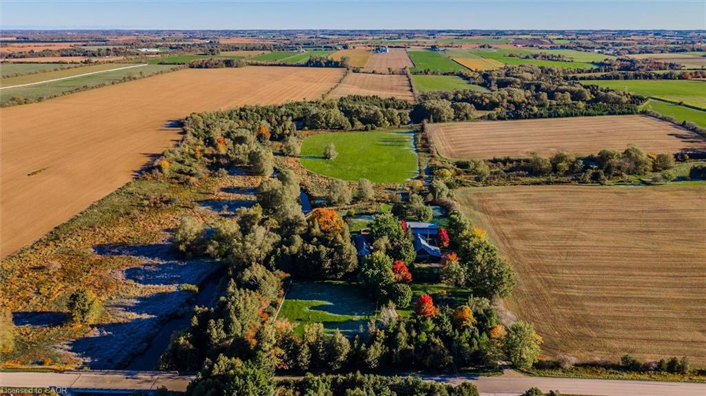 7907 Sixteenth Line, Mapleton, ON N0G 1A0