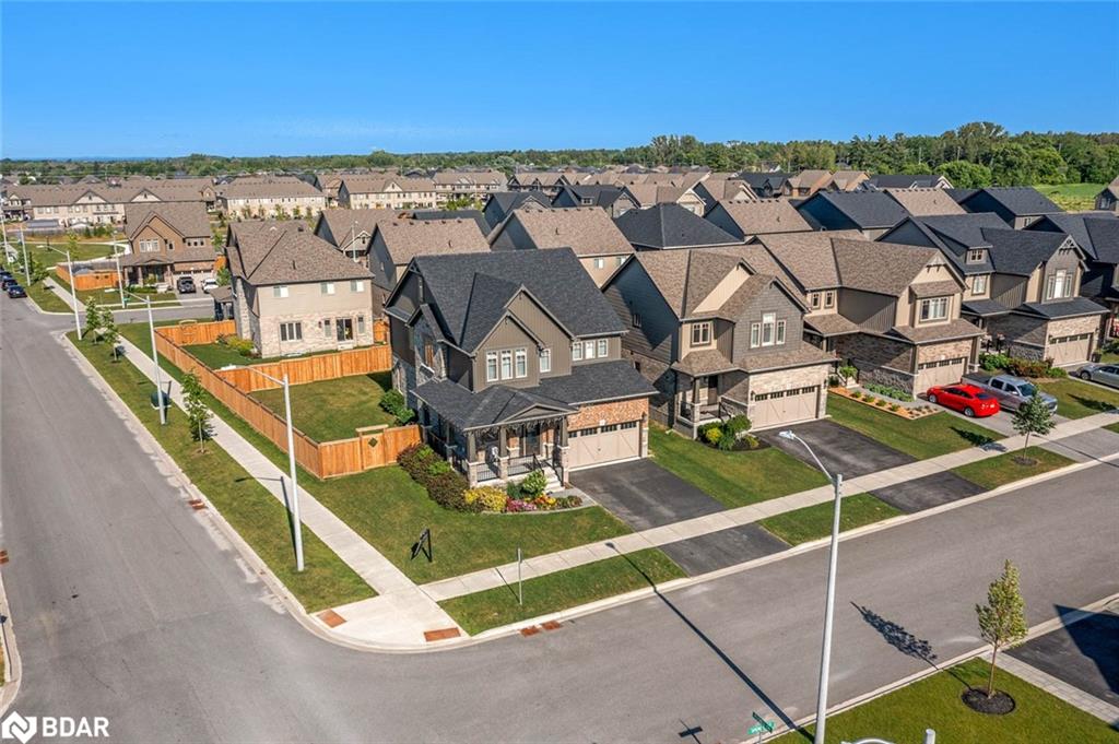 1 Spencer St, Collingwood, ON L9Y 3B7