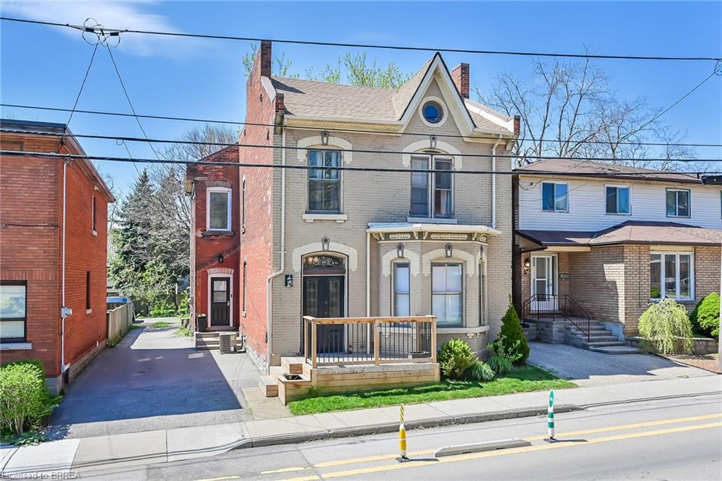 40 Locke St S, Hamilton, ON L8P 3Z8