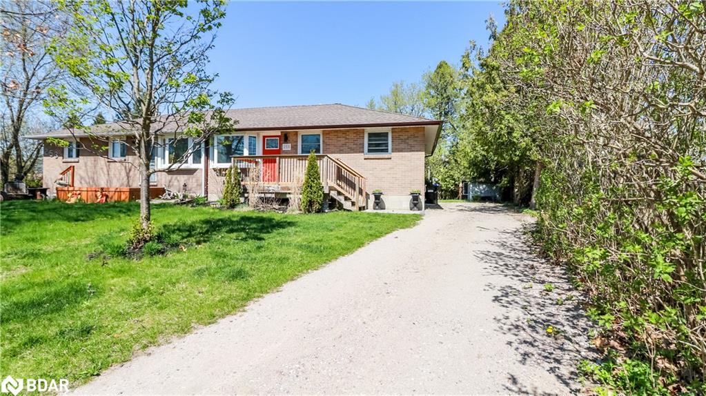 255 Calford St St, Essa, ON L0M 1B0