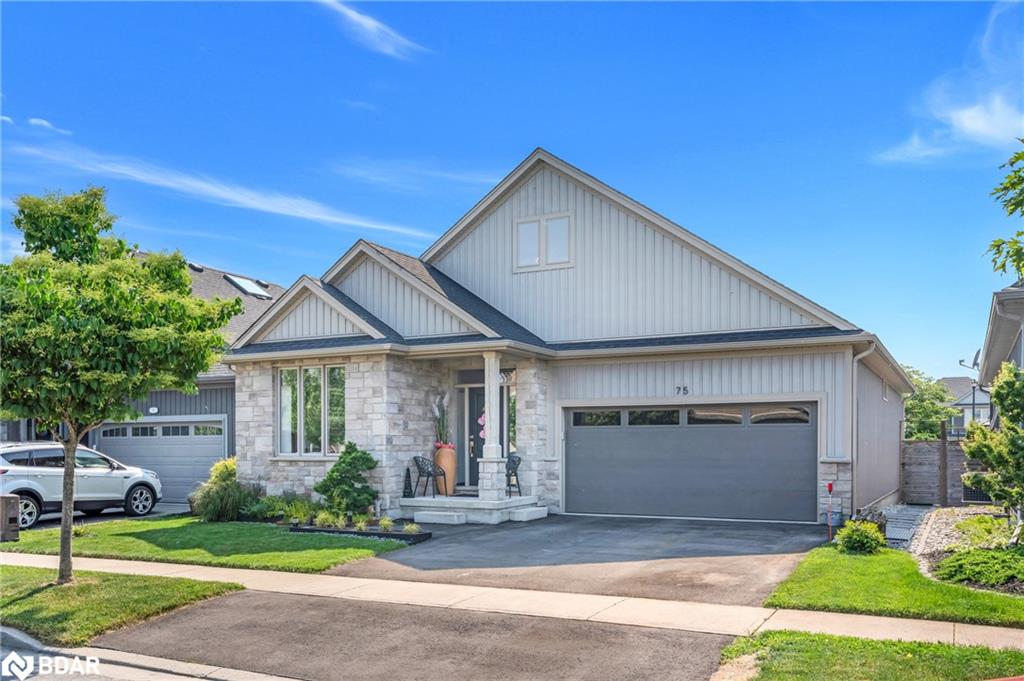 75 Parkside Dr, St. Catharines, ON L2M 0B2