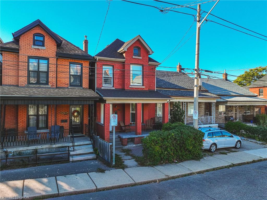 215 Mary St, Hamilton, ON L8L 4W2