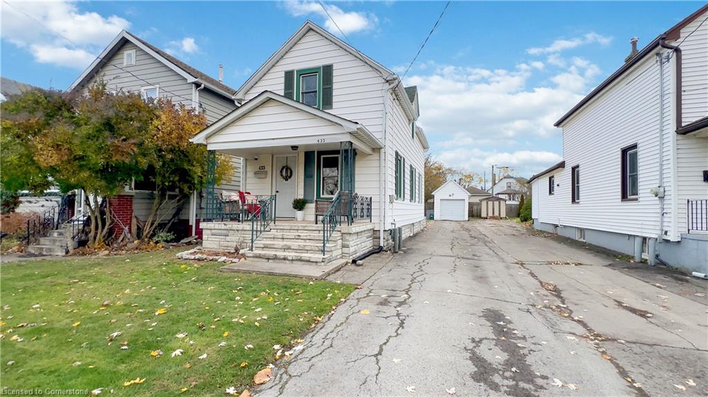 433 Davis St, Port Colborne, ON L3K 1Z7