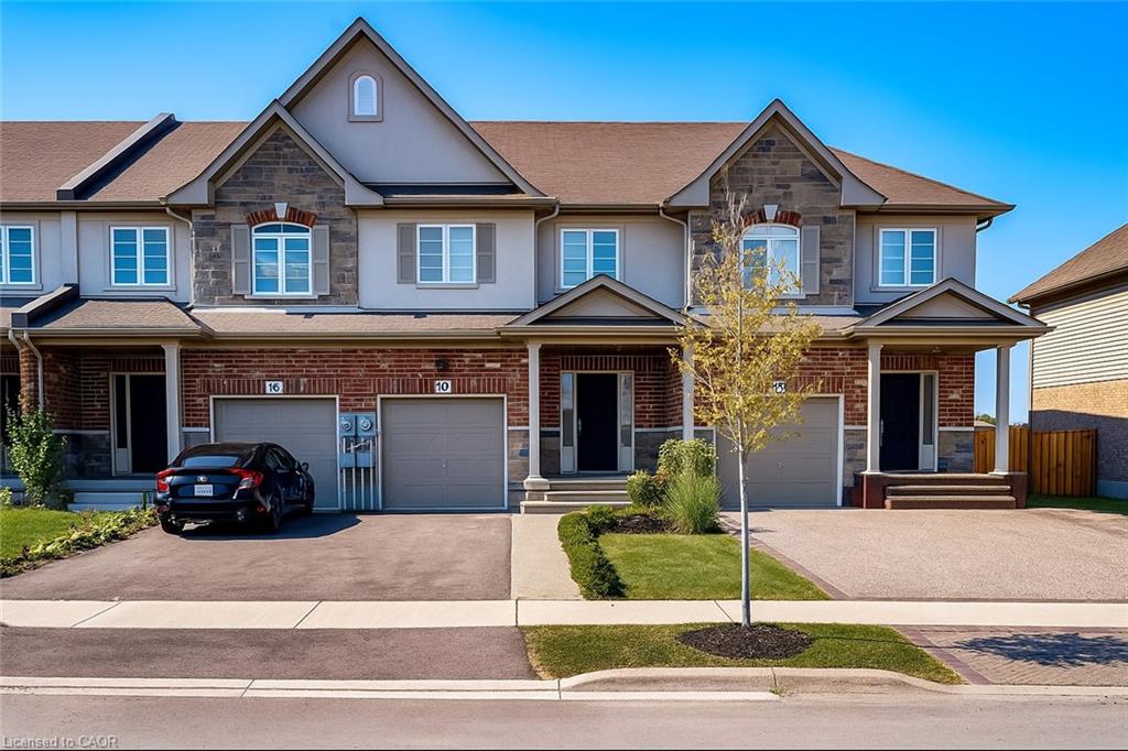 137 Lormont Blvd, Hamilton, ON L8J 0K2