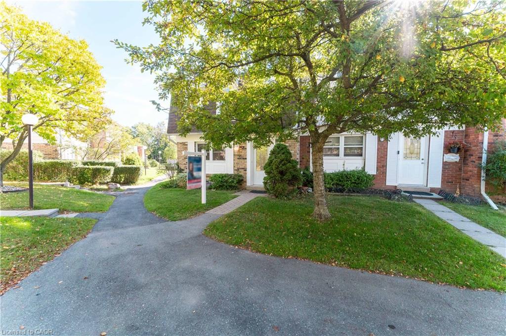 2252 Upper Middle Road Unit 6, Burlington, ON L7P 2Z9