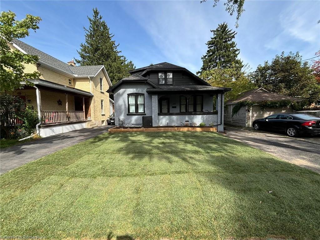 445 Moore St, Cambridge, ON N3H 3B1