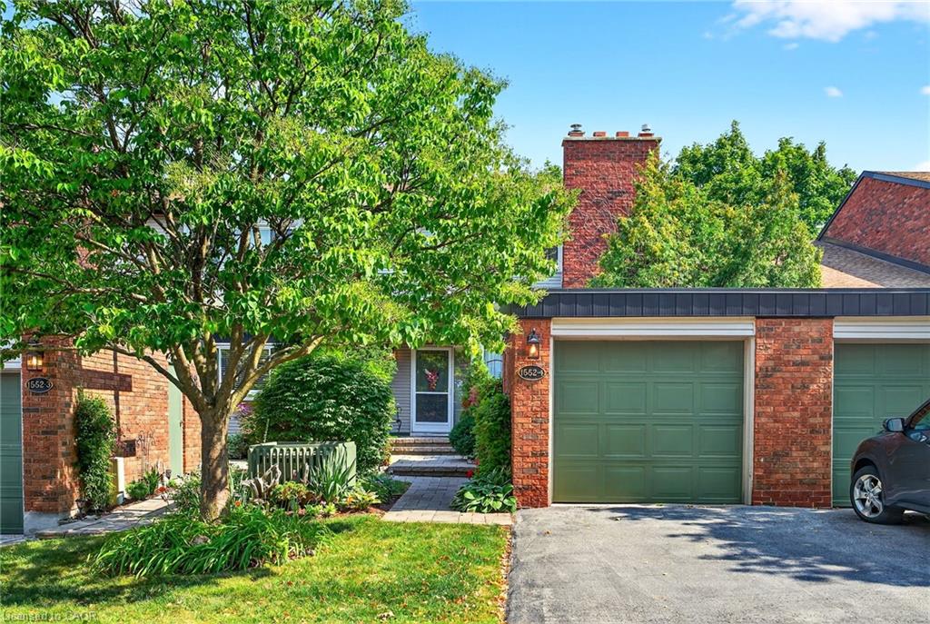 1552 Kerns Road Unit 4, Burlington, ON L7P 3A7