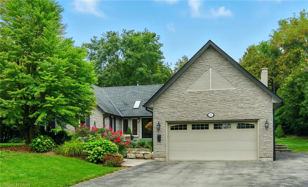 65 Maple Ave, Hamilton, ON L9H 4W6