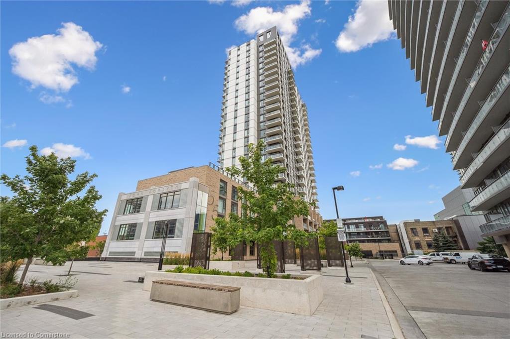 55 Duke Street Unit 323, Kitchener, ON N2H 0C9