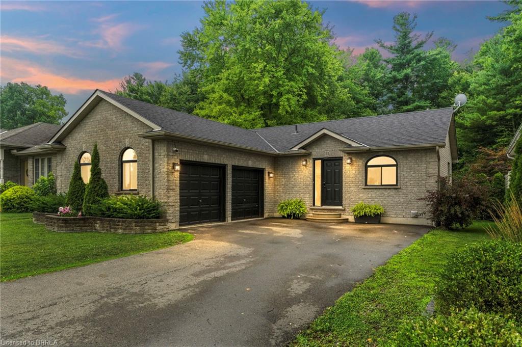53 Hawtrey Rd, Delhi, ON N4B 2W5