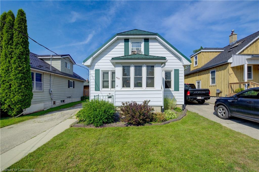 465 John St, Wellington North, ON N0G 2L3