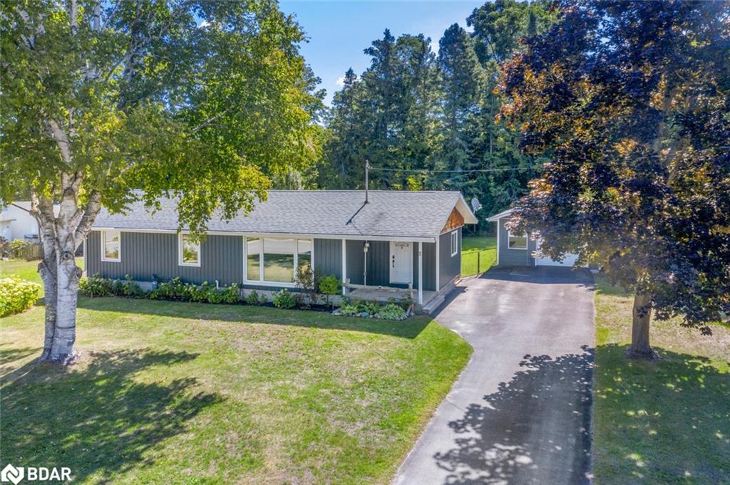 11 Albert St E, Springwater, ON L0L 1V0