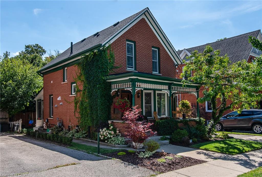 73 Water St S, Kitchener, ON N2G 1Z4